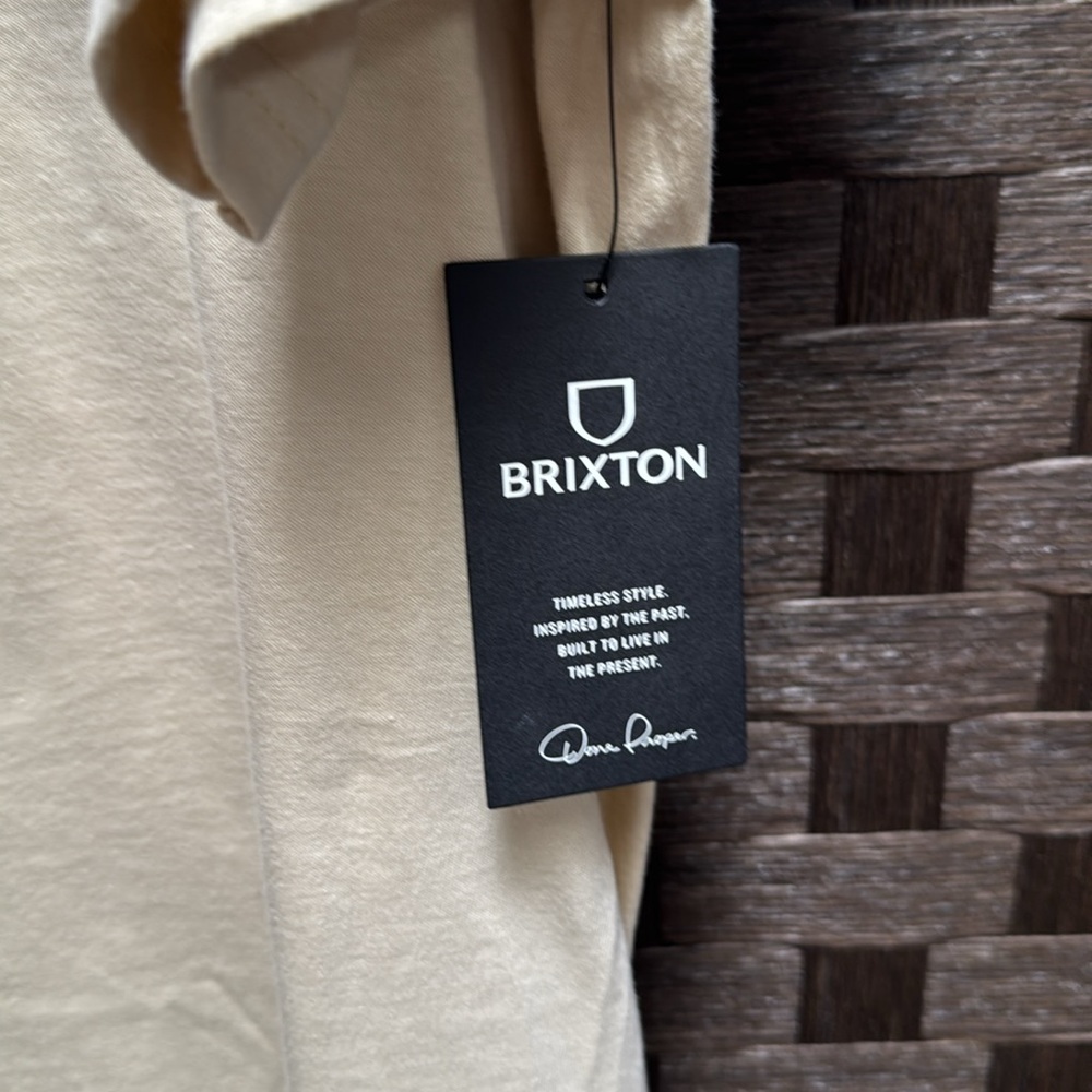 Brixton L - Picture 3 of 5
